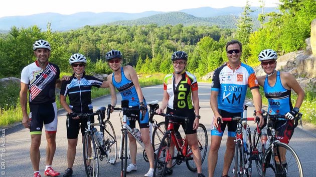 Stage cycliste dans la région de Mont Tremblant au Canada