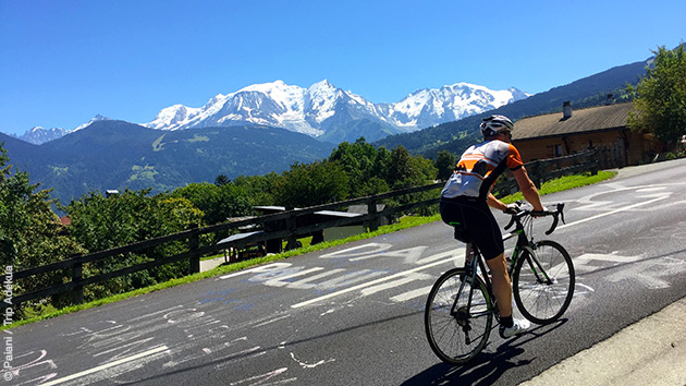 Séjour vélo à l'assaut des cols des Alpes, dans un cadre magnifique