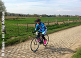 Jour 1 : Les premiers tours de roues sur les magnifiques pavés de Paris-Roubaix - voyages adékua