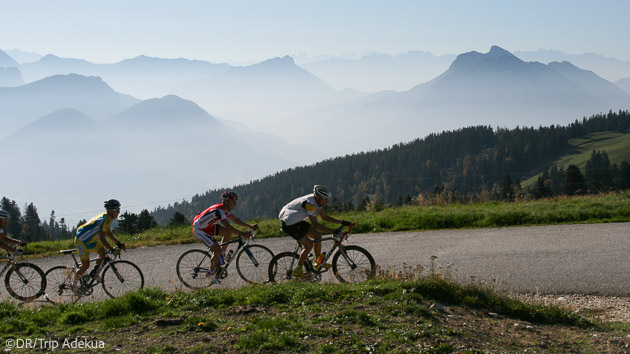 Votre séjour vélo de route à Annecy avec hébergement tout confort