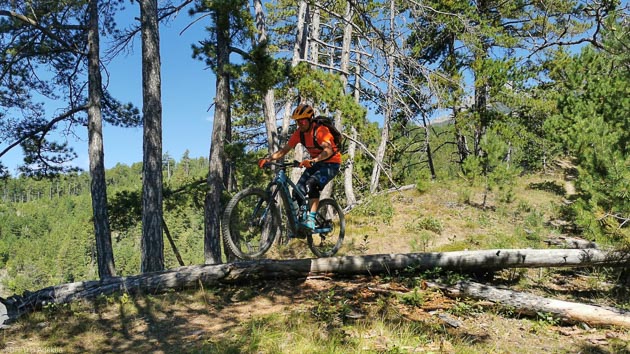 E-Bike sur les plus beaux itinéraires VTT des Hautes-Alpes