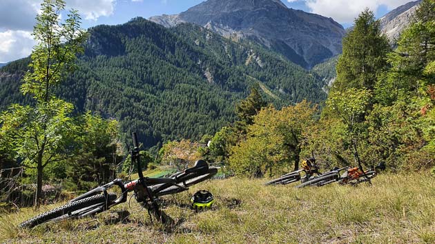 Un séjour avec hébergement et moniteur VTTAE dans le Piémont italien