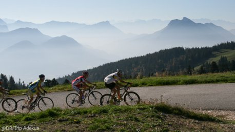 Votre séjour vélo de route à Annecy avec hébergement tout confort